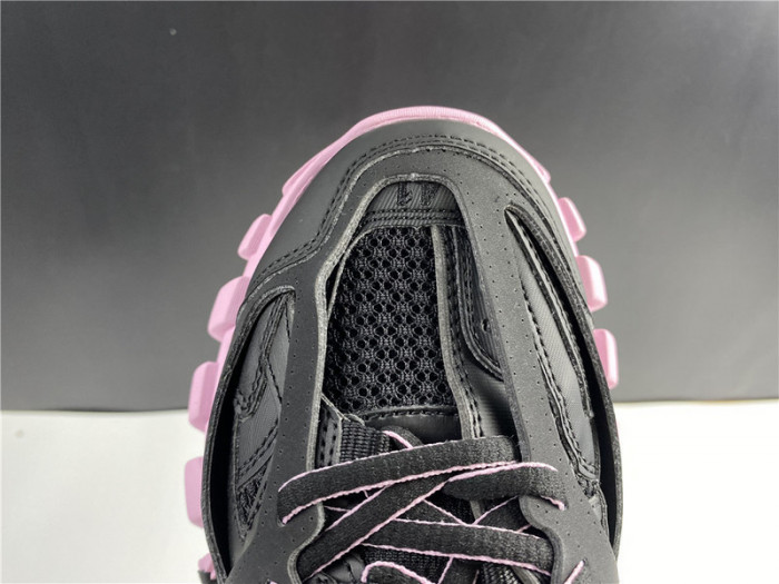blcg track trainer pink and black 542023 w3ac1 1050 (led)