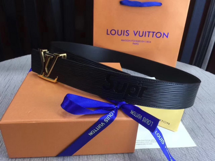 lou*s vu*tt belt