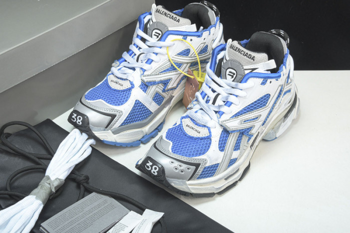 blcg runner w3rb3-4912