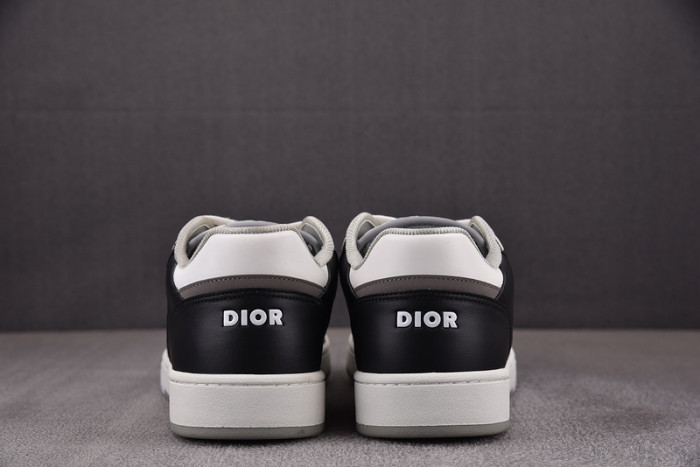 d10r b27 sneaker