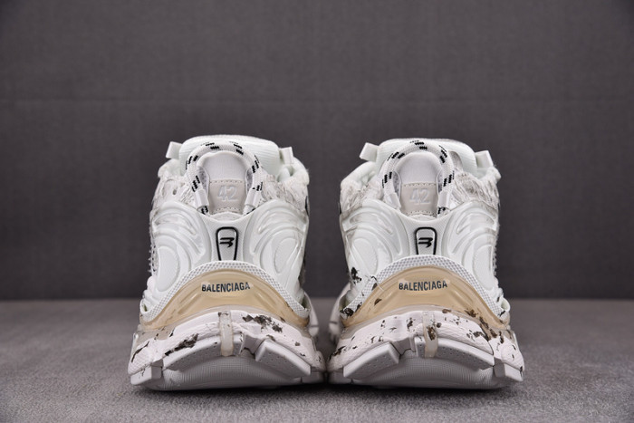 blcg runner 656065 w3ra9 9001