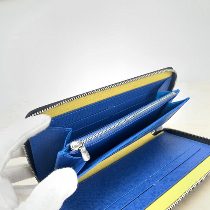 louiv wallet 21*11.5*2cm