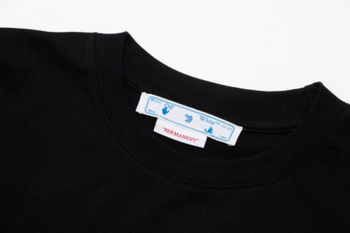 off-white t-shirt w45