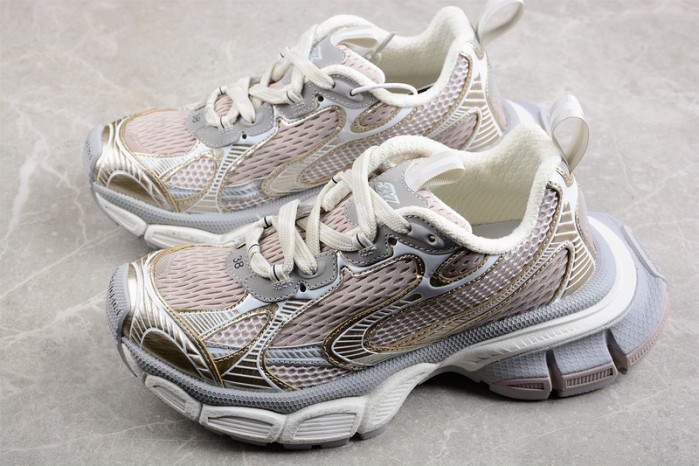 blcg 3xl sneaker 734733 w1rb6 0208