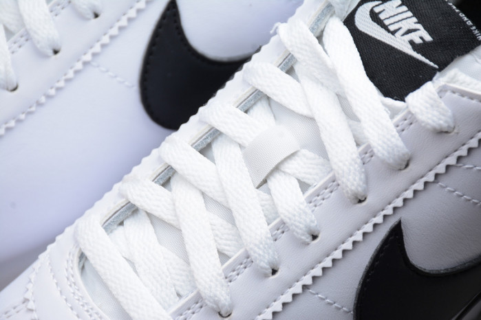 nike classic cortez white black 807471-101