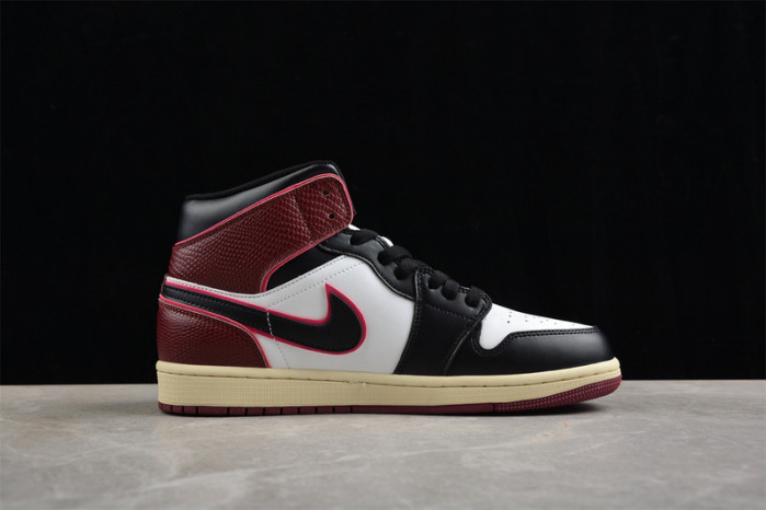 air jordan 1 mid wmns “bordeaux” fq7818-101
