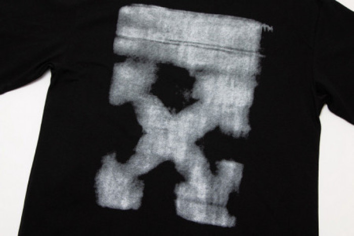 off-white t-shirt w43