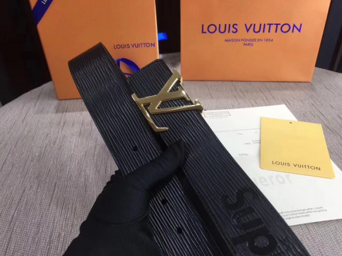 lou*s vu*tt belt