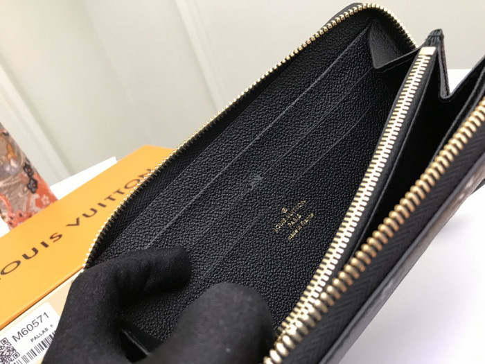 louiv bag monogram empreinte zippy m60571