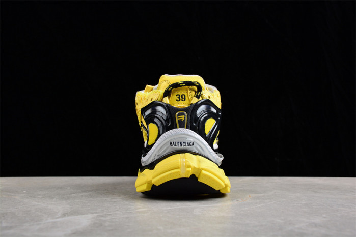 blcg runner 677402 w2rd3 0510