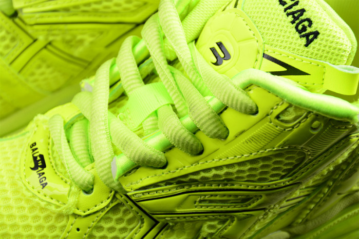 blcg runner 677402 w3rb4 7510