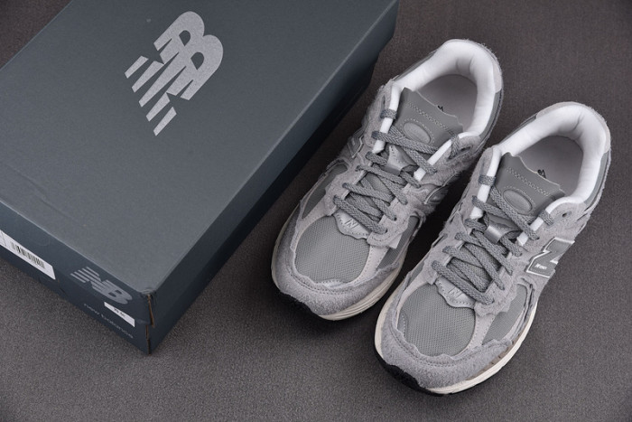 new balance 2002r protection pack grey m2002rdm