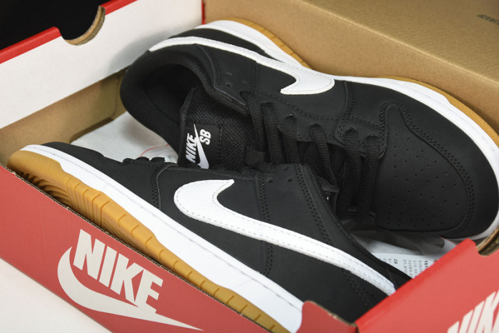 nike sb dunk low “black gum” cd2563-006