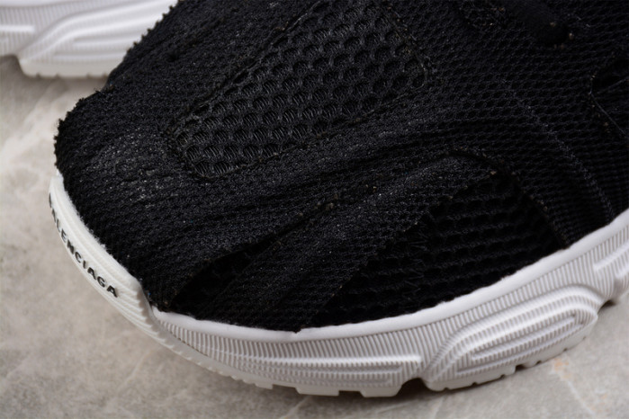 blcg phantom sneaker 679339 w2e96 1 090