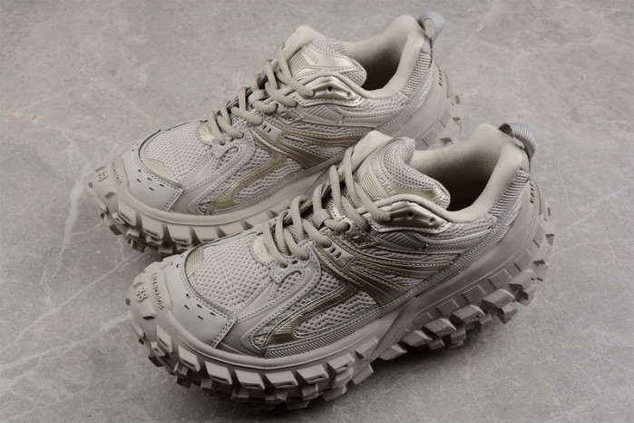 blcg defender rubber platform sneakers 685611 w2ra6 9700