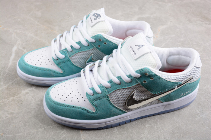april skateboards x nike sb dunk low fd2562-400