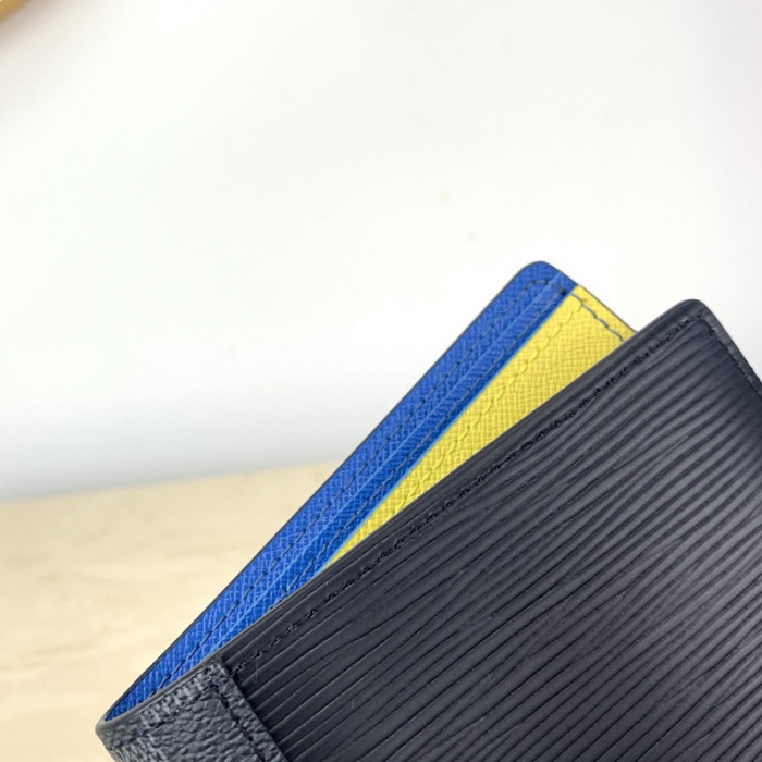 louiv wallet 11.5*9.0*1.5cm