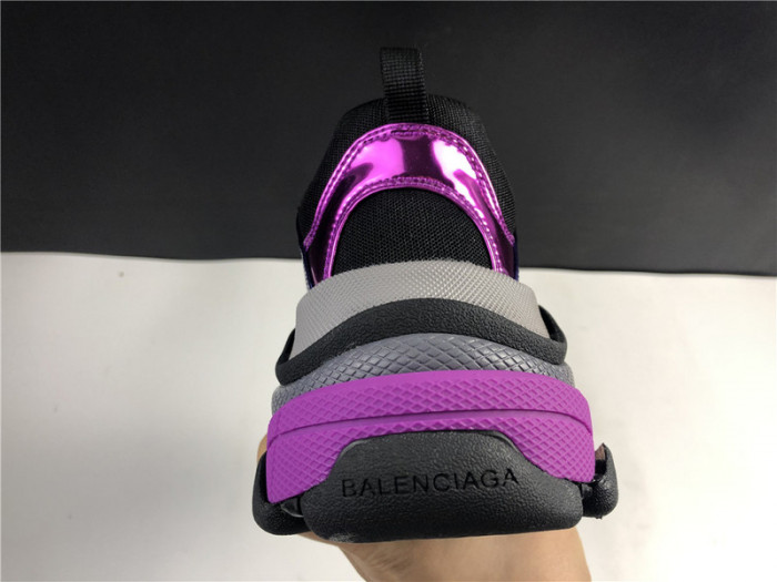 blcg sneaker triple.s.gomma bright purplish red 524039 w2fw1 1976