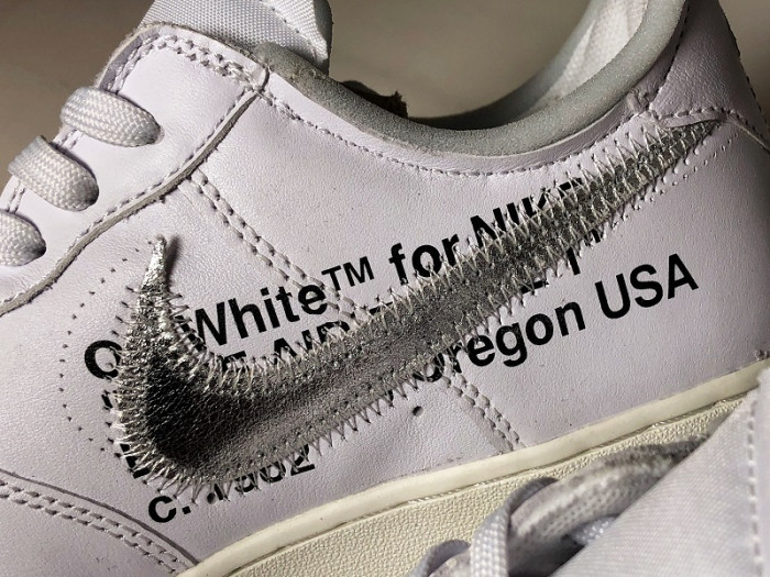 the ow x nike air force 1 low complexcon ao4297-100