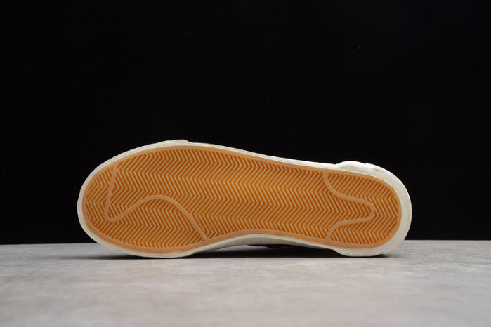 sacai x nike blazer mid varsity maize bv0072-700