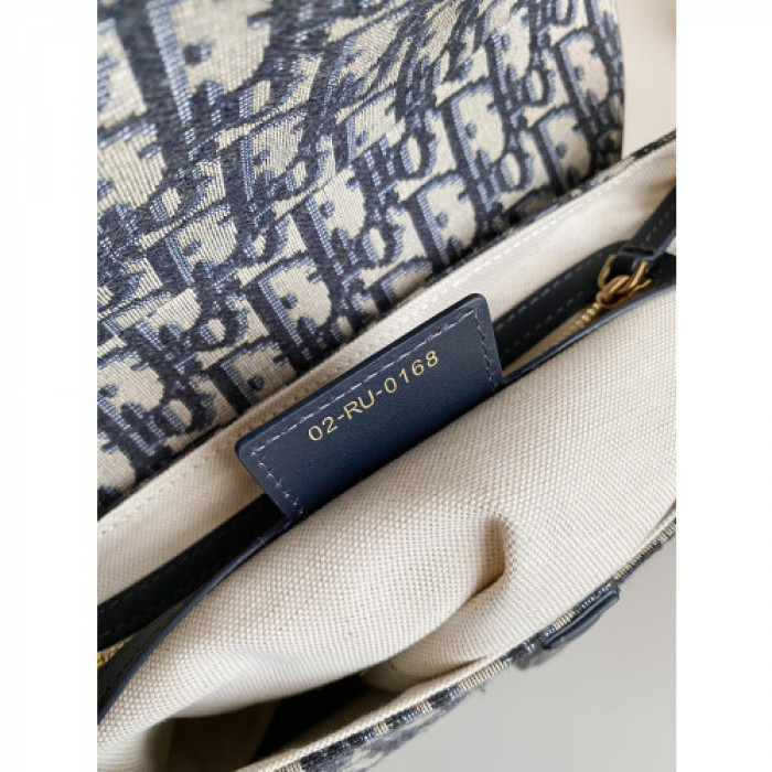 D*or saddle bag-25.5 x 20 x 6.5cm d1