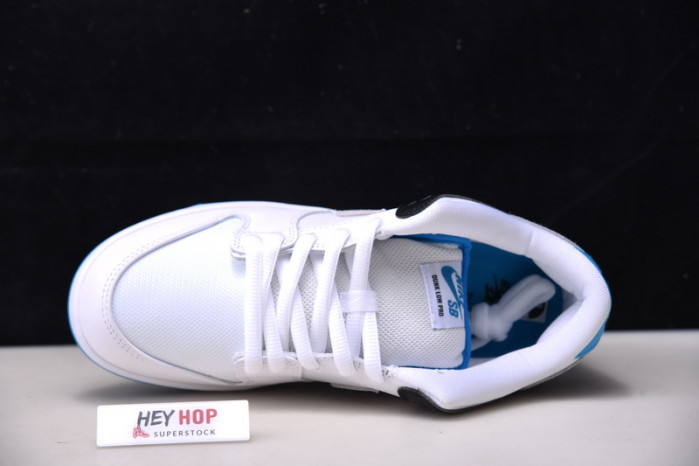 nike sb dunk low “laser blue” bq6817-101