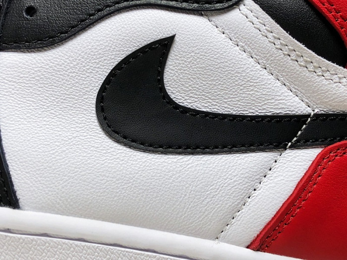 air jordan 1 retro high og chicago bulls 555088-101