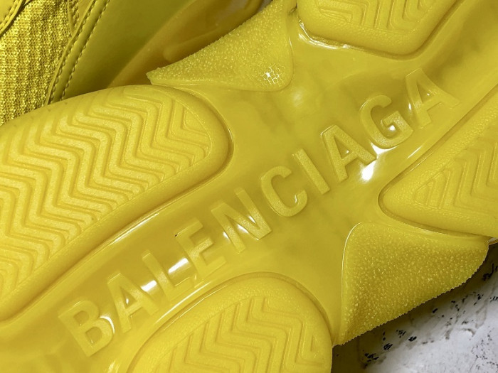 blcg sneaker triple.s.gomma yellow air cushion 541624 w09oh 1298