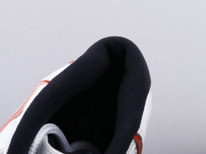 air jordan 11 retro platinum tint (gs) 378038-016